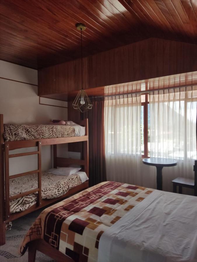 옥사팜파 Suzet House 게스트하우스 외부 사진