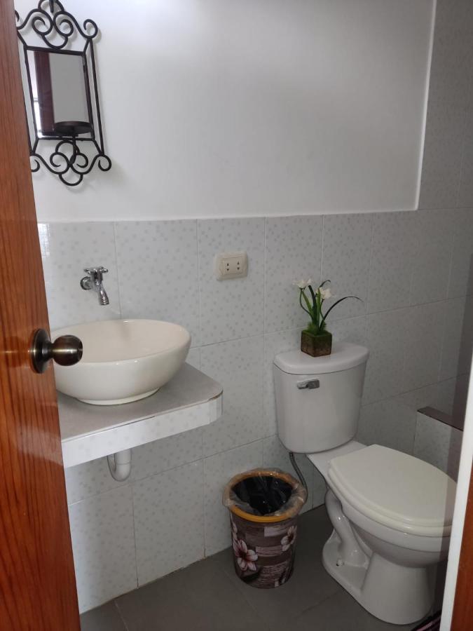 옥사팜파 Suzet House 게스트하우스 외부 사진