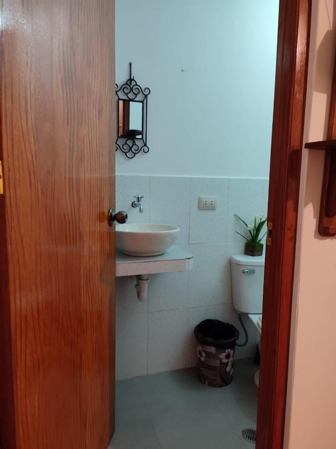 옥사팜파 Suzet House 게스트하우스 외부 사진